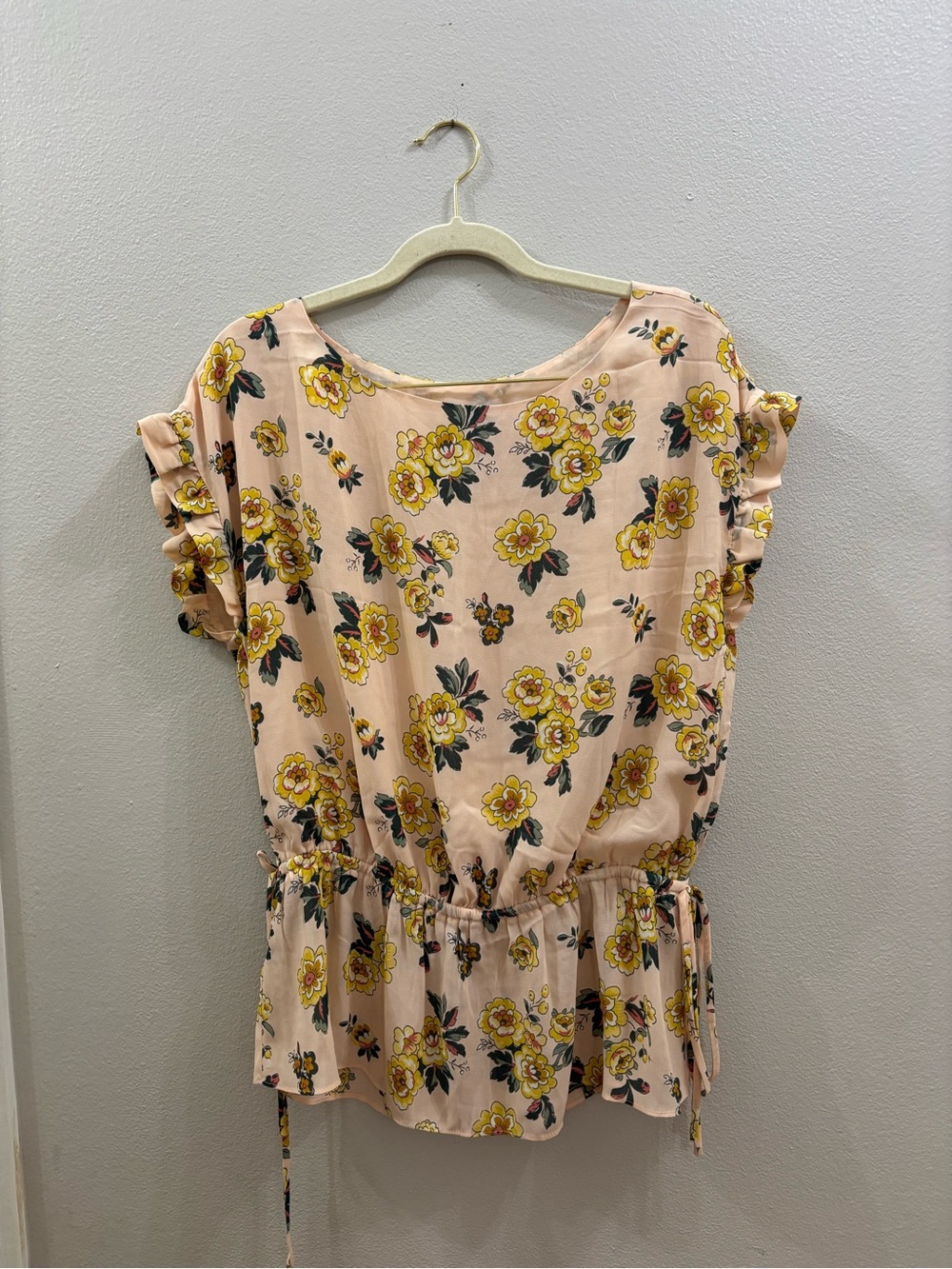 LOFT Pink Floral Ruffle Sleeve Peplum Top
